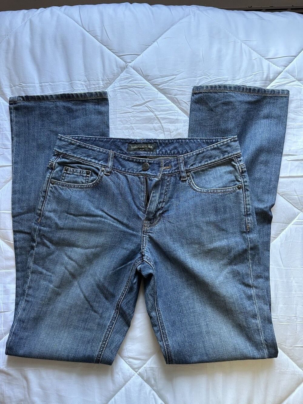 Banana Republic Straight Jeans Blue Medium Wash Denim 5-Pocket Button Zip